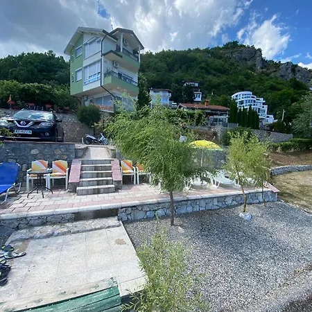 Apartment Agape Struga